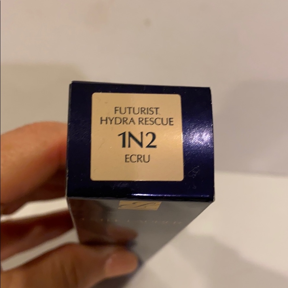 ESTEE LAUDER Futurist Hydra Rescue Foundation 1N2 1.2oz $55 NIB - Picture 6 of 14